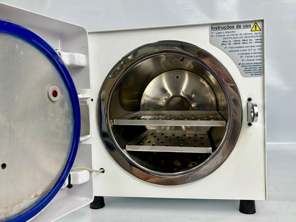 Autoclave veterinária da Delta Life.